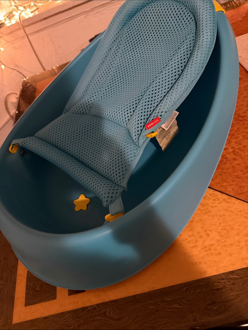 Skip Hop Blue Infant Bath Tub with Mesh Sling and Yellow Star Accent